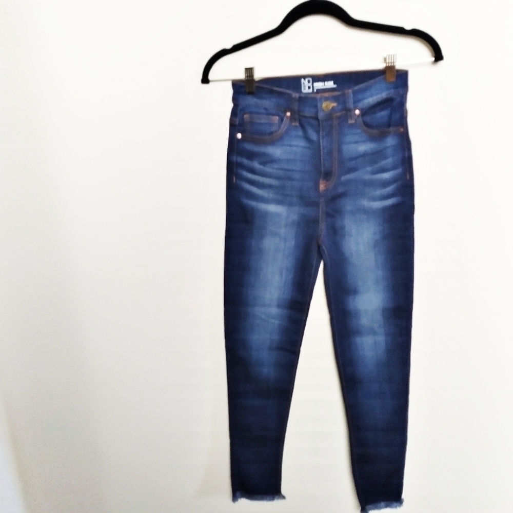 No Boundaries High Rise Dark Wash Jeans with Raw Hem Size 7